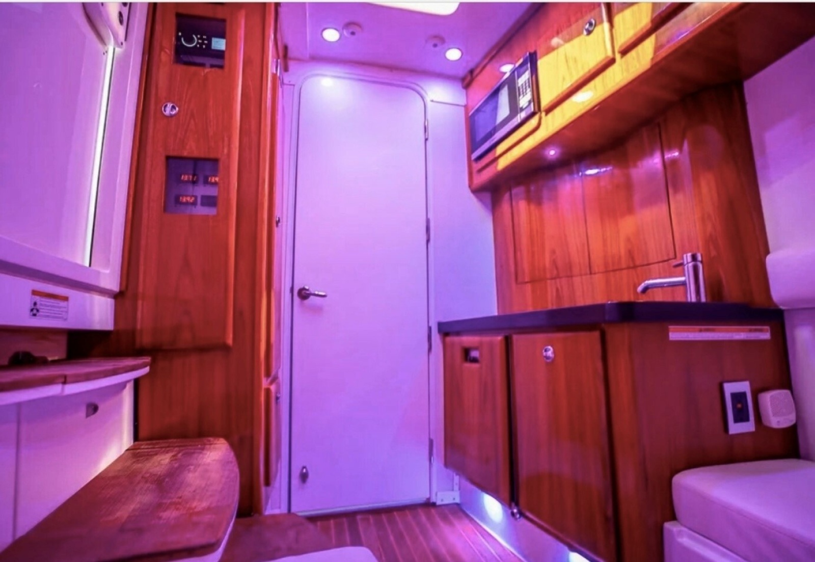 DC 53ft HCB Yacht For Sale