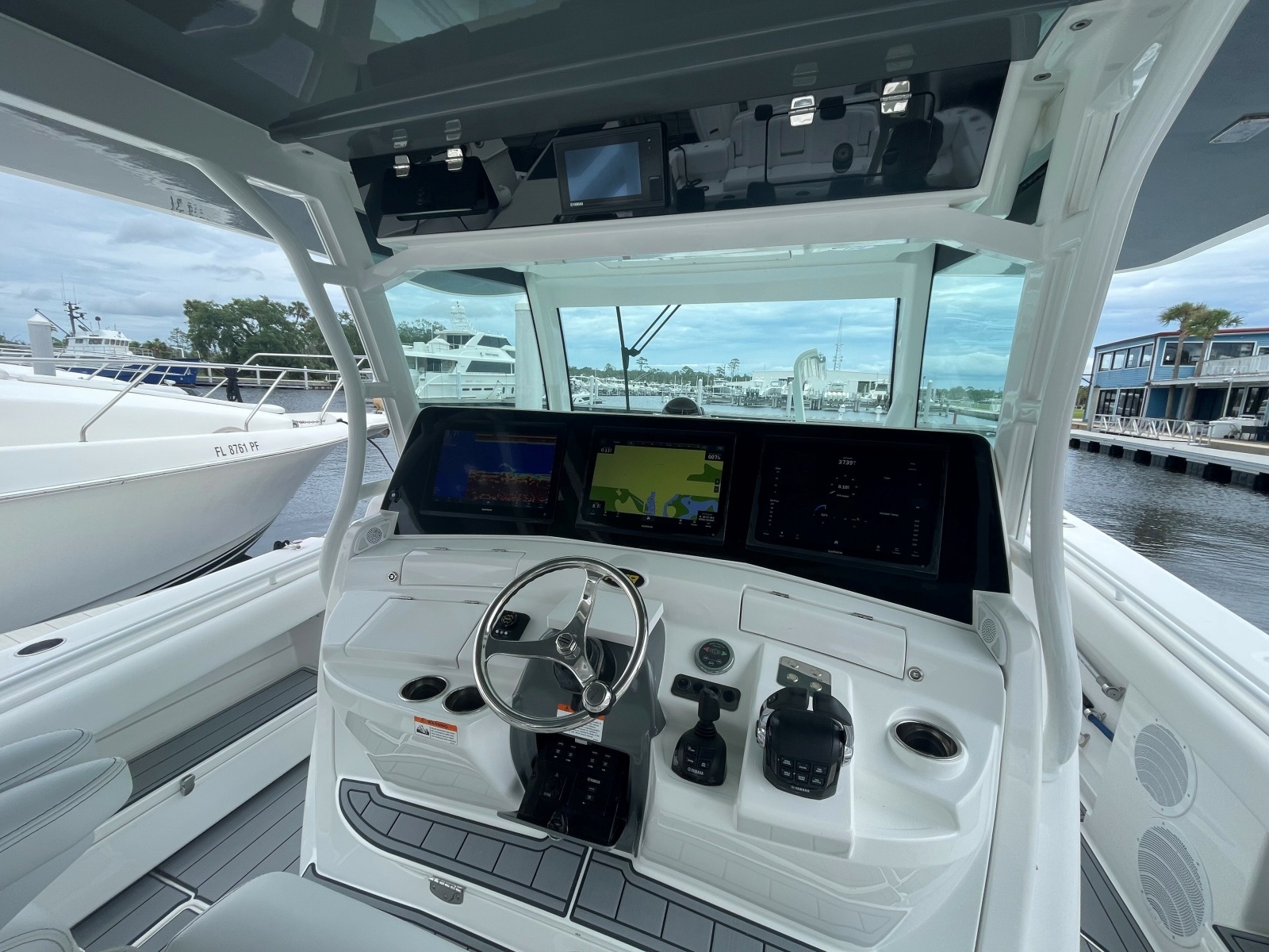 DC 53ft HCB Yacht For Sale
