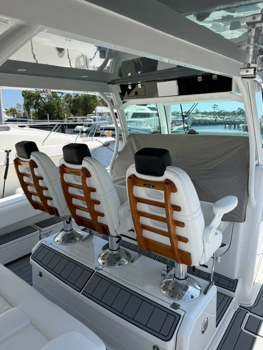 DC 53ft HCB Yacht For Sale