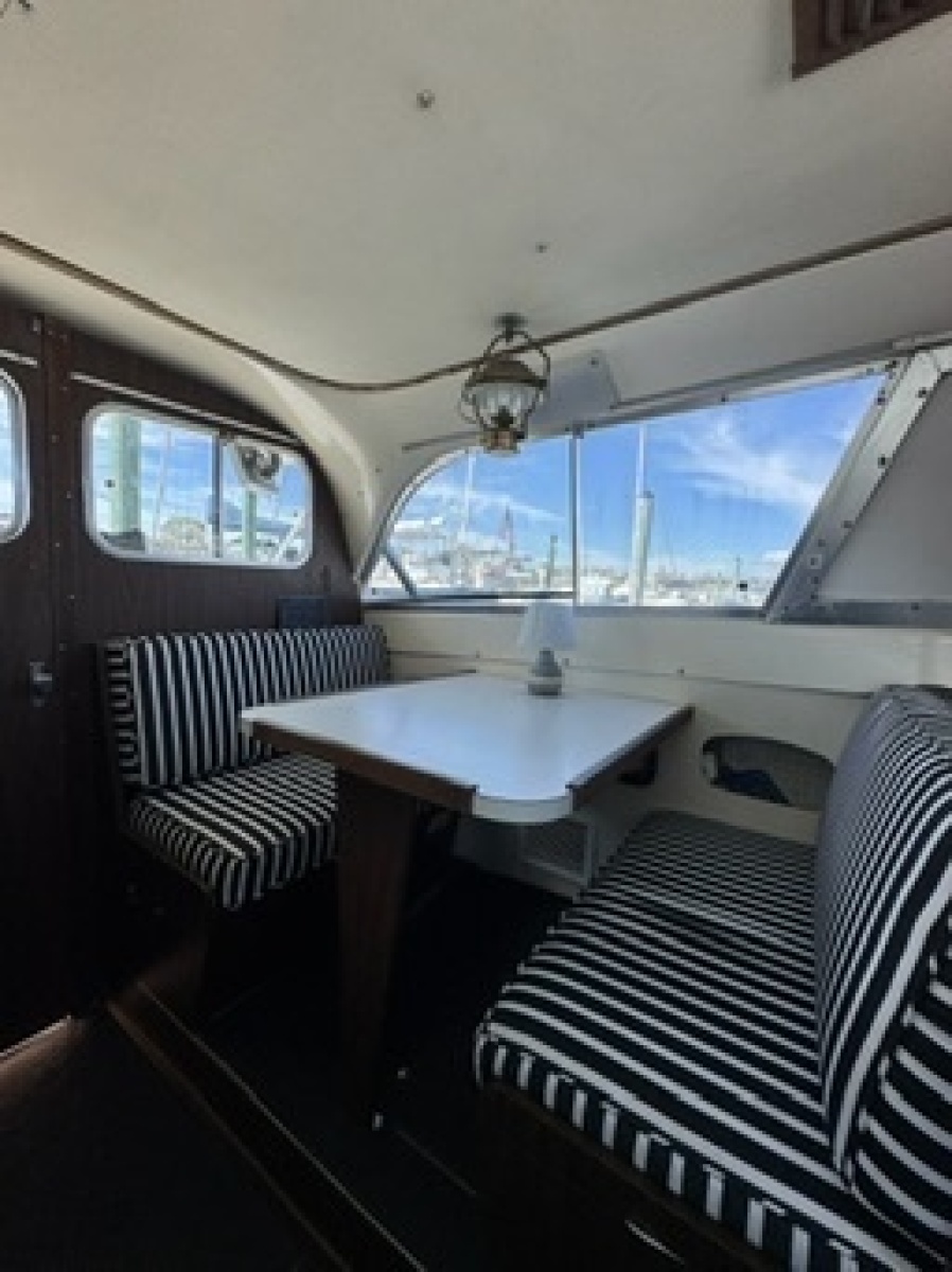 1972 Bertram 31