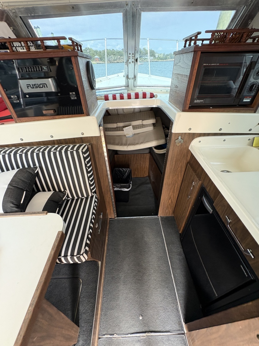 1972 Bertram 31