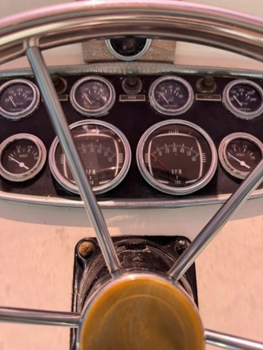 1972 Bertram 31