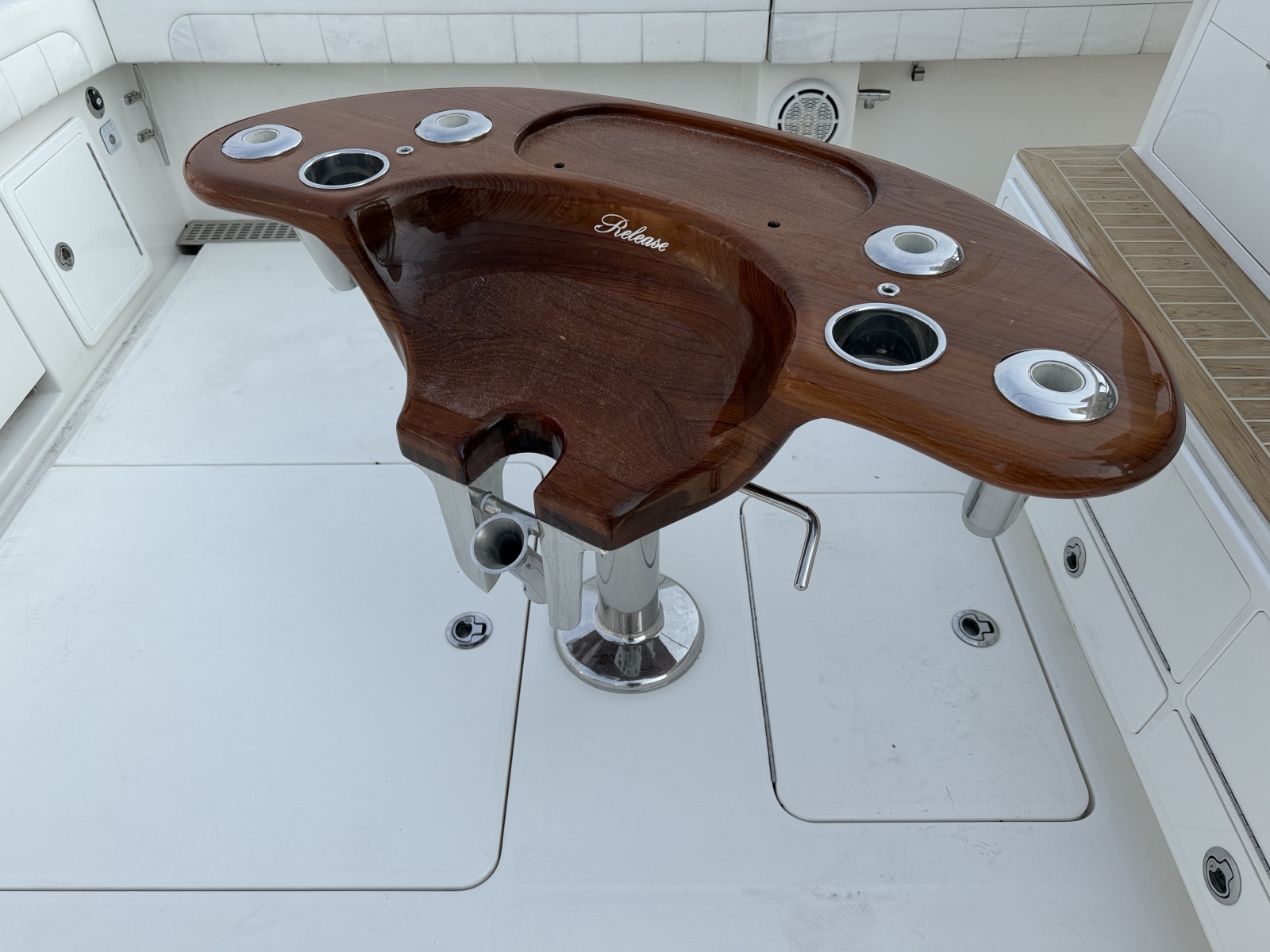 2019 Regulator 41