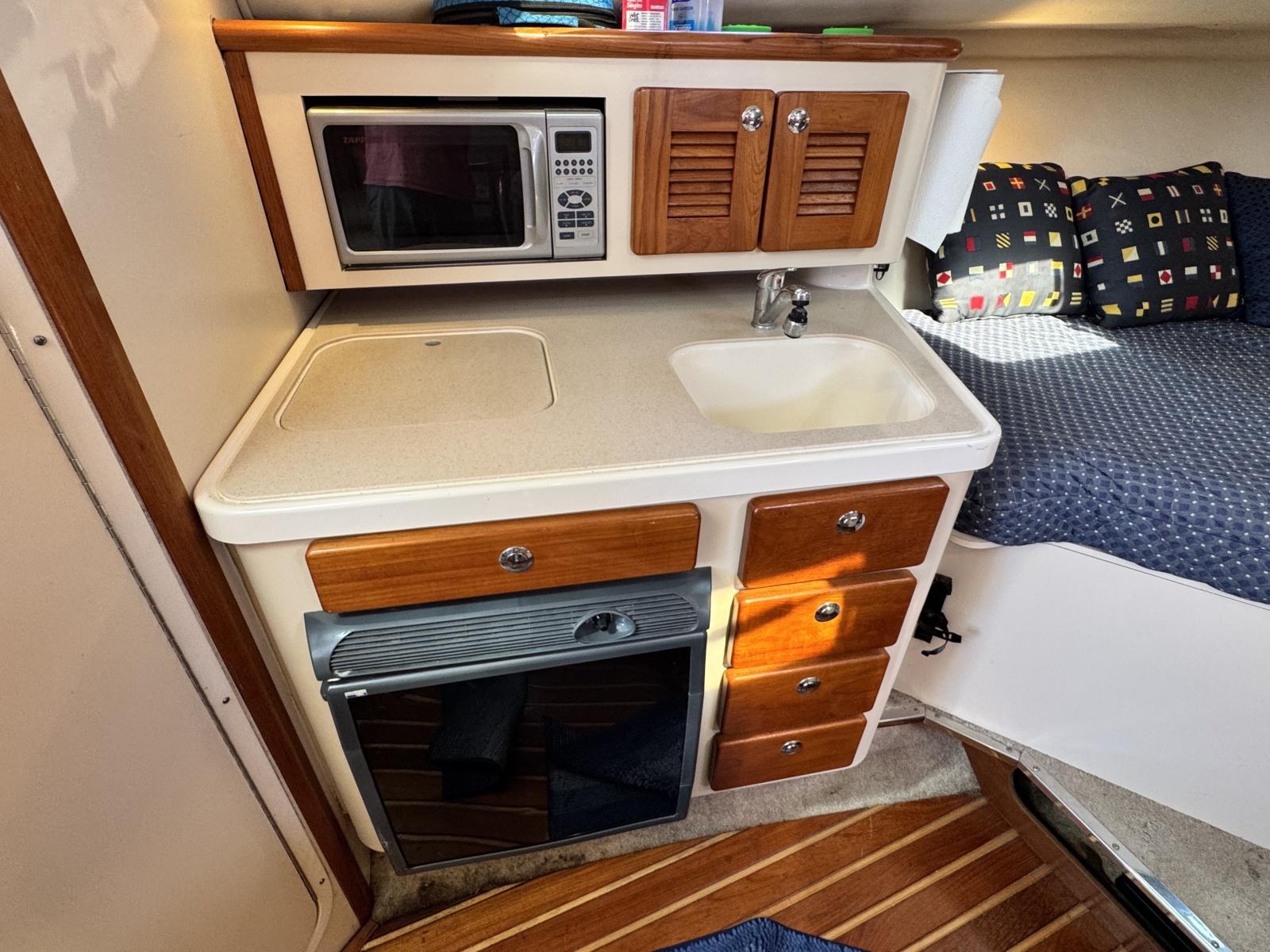2006 Pursuit 3370 Offshore