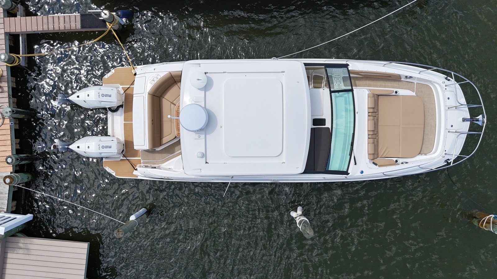 2025 Sea Ray 320 Sundancer OB