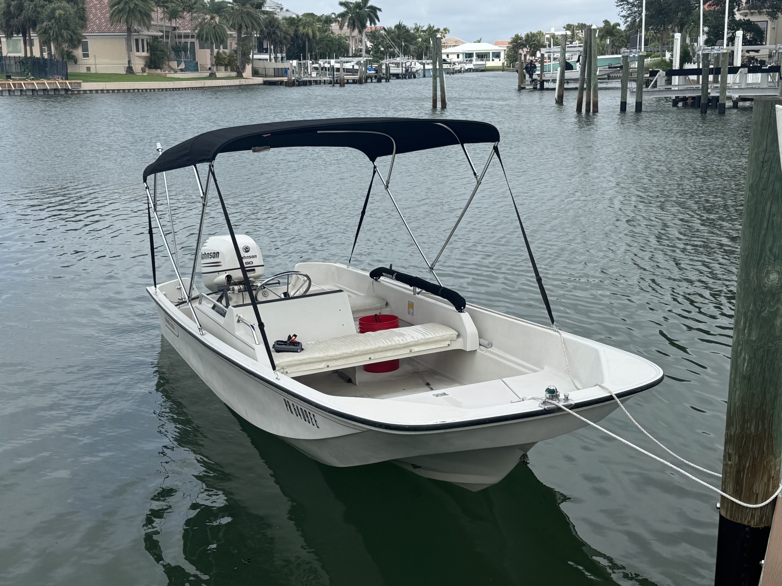1992 Boston Whaler 17 Montauk