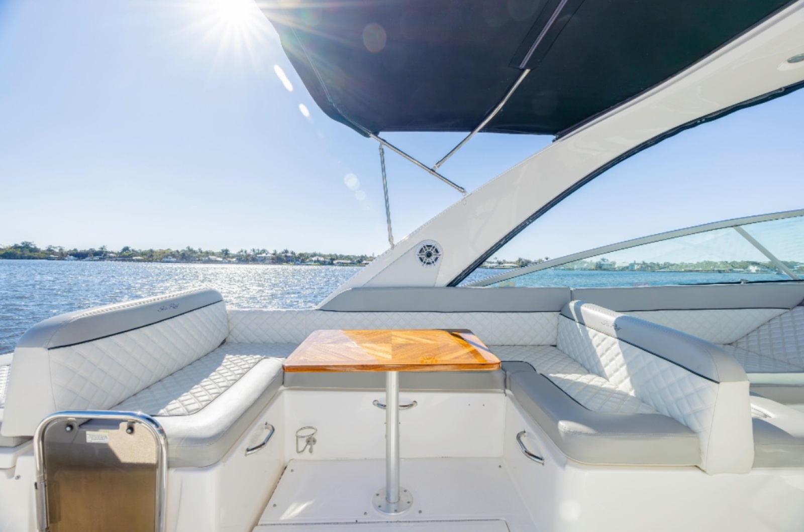 2013 Sea Ray 370 Venture