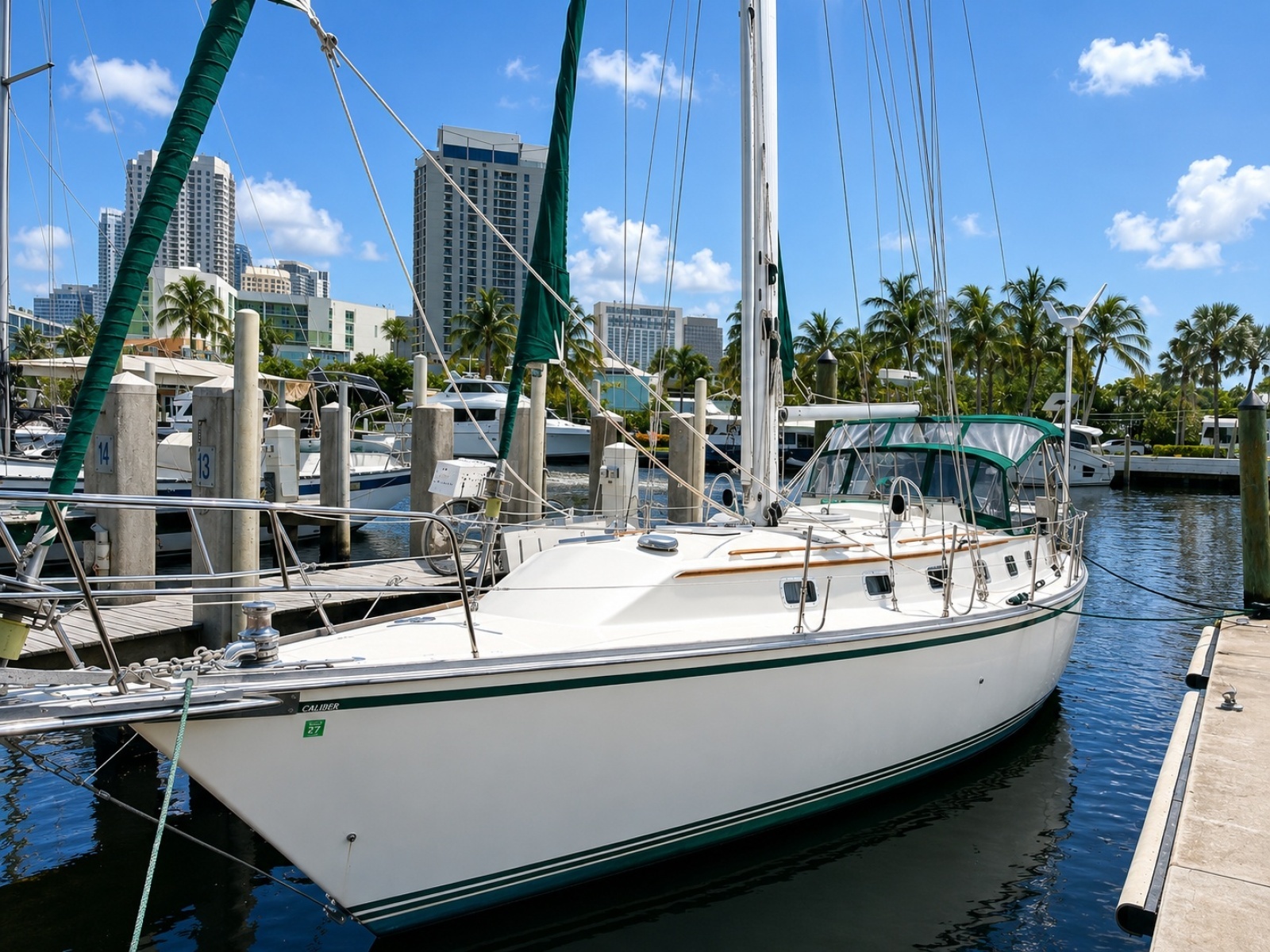 Michael Leslie 40ft Caliber Yacht For Sale