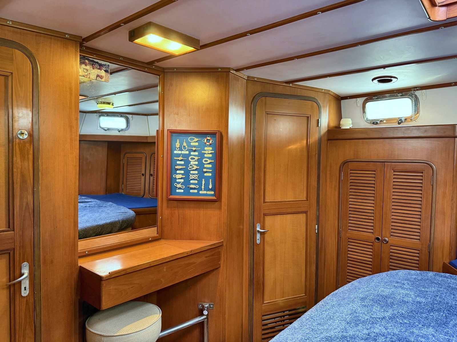 Aft stateroom 