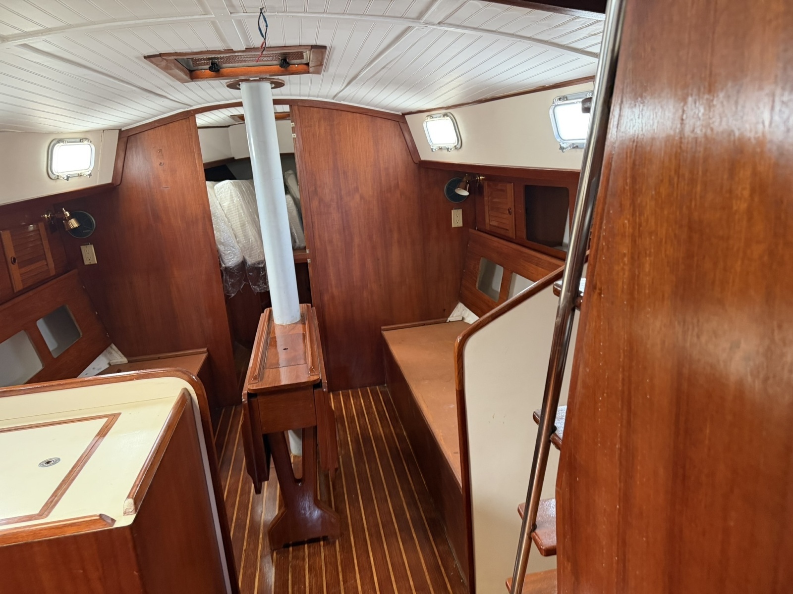 PANACEA 42ft Pearson Yacht For Sale