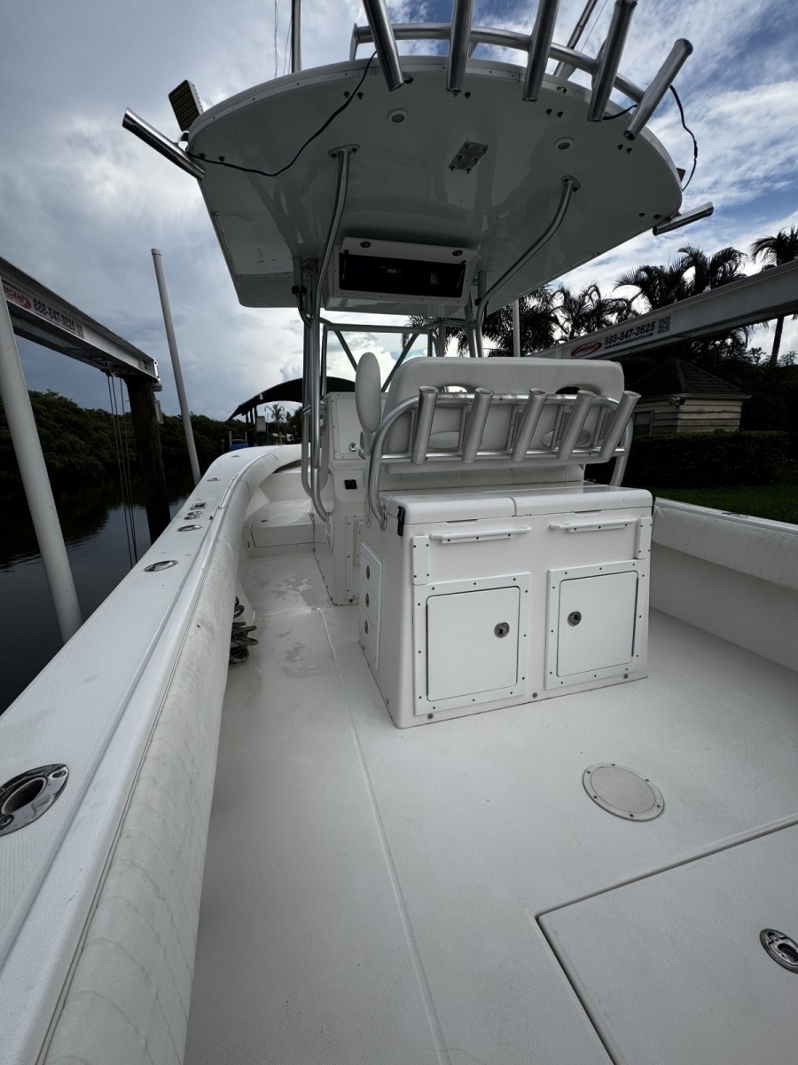 2006 Regulator 32FS