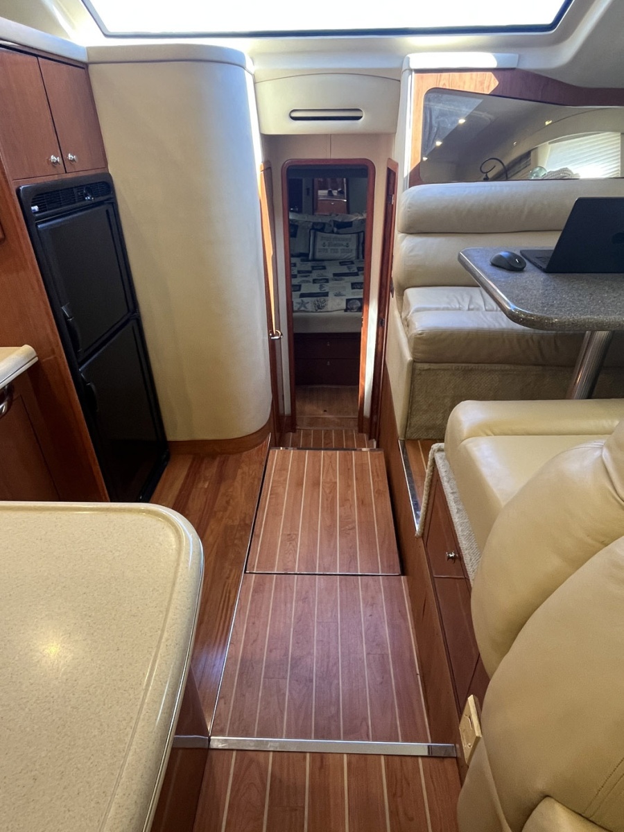 2002 Sea Ray Motor Yacht