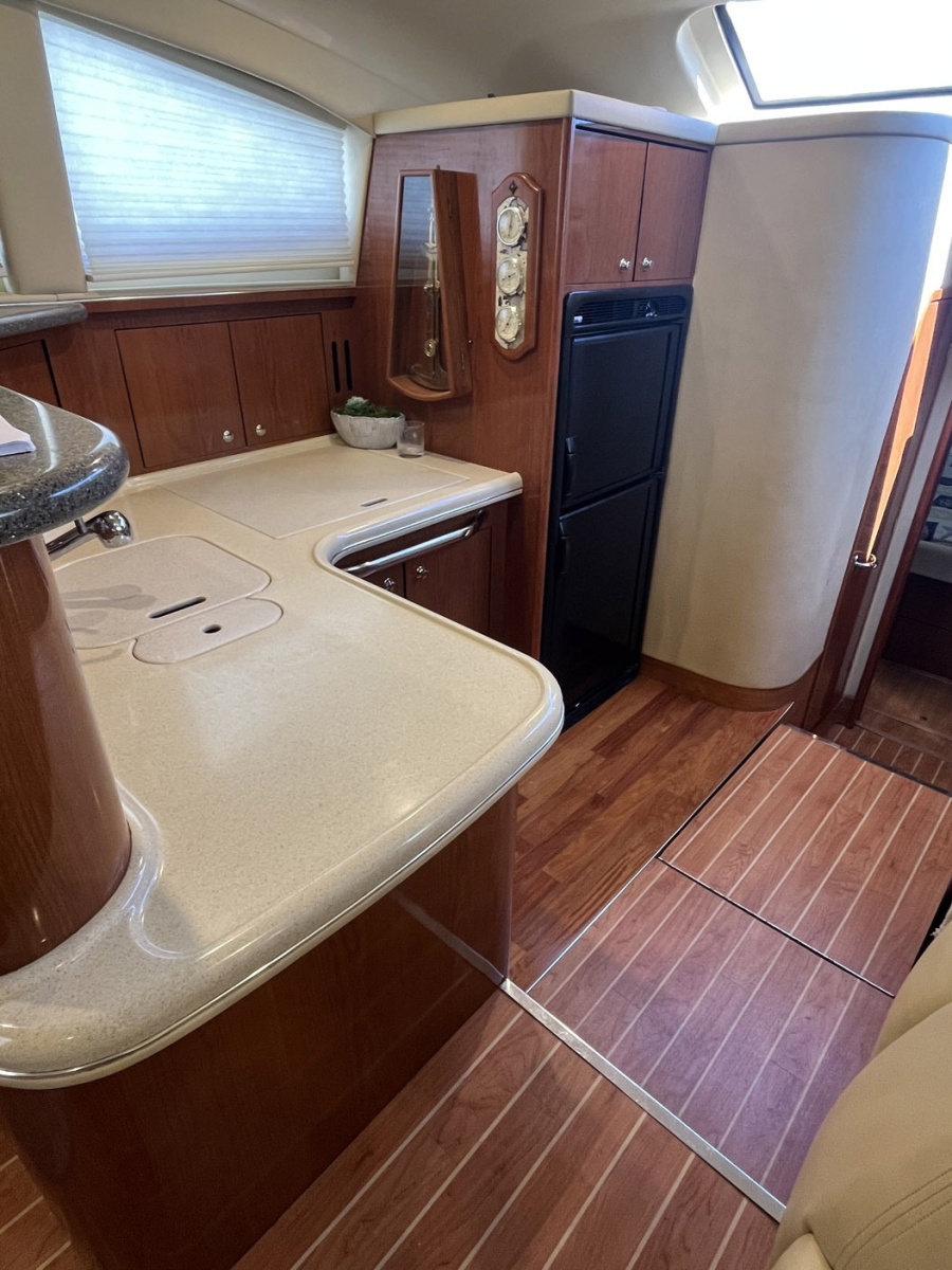 2002 Sea Ray Motor Yacht