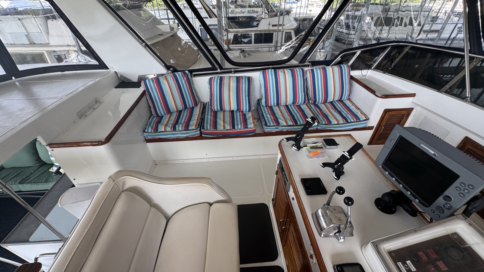 Enclosed Flybridge Seating Looking Port