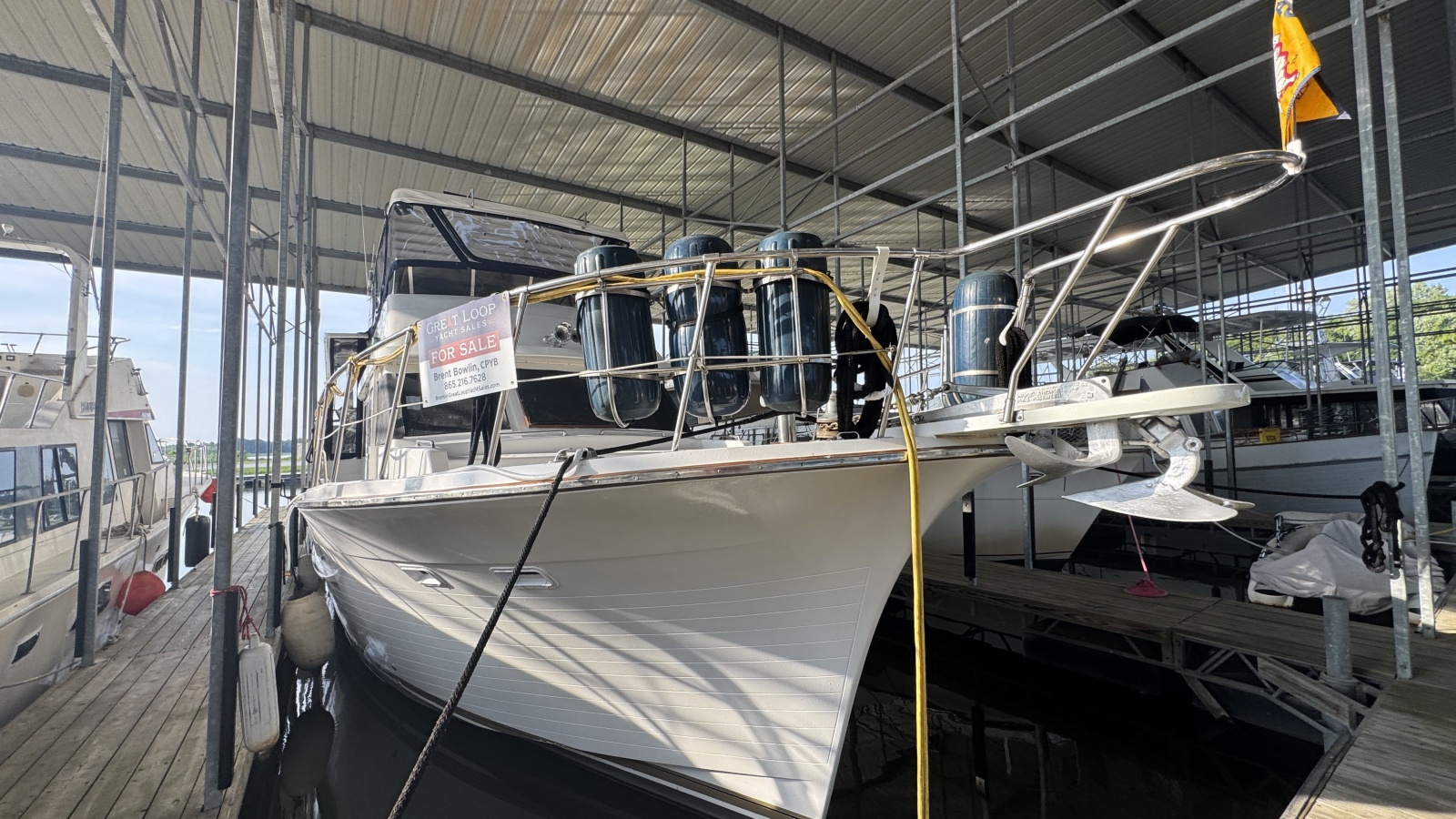 Exterior Starboard Profile View