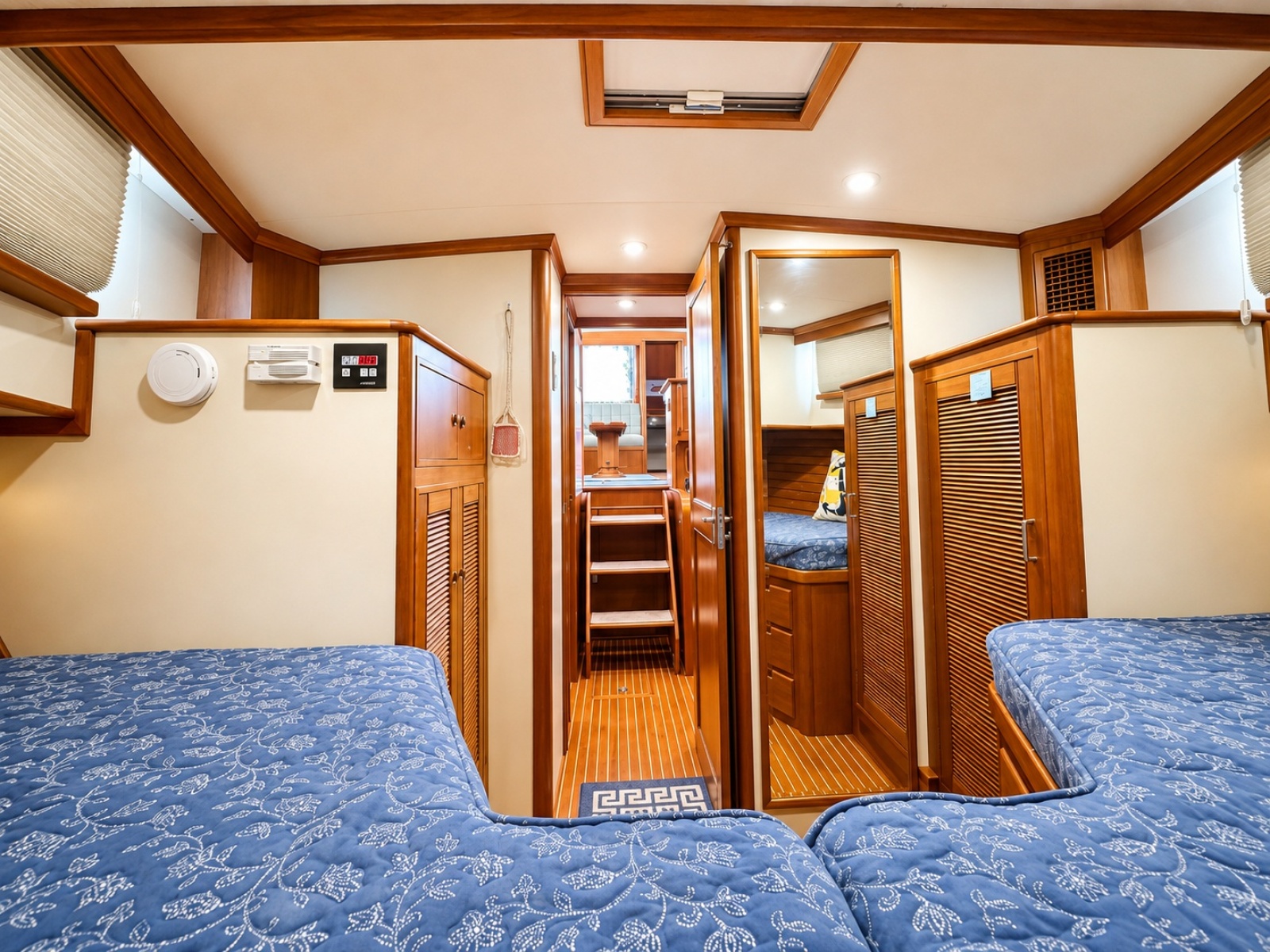 Guest stateroom