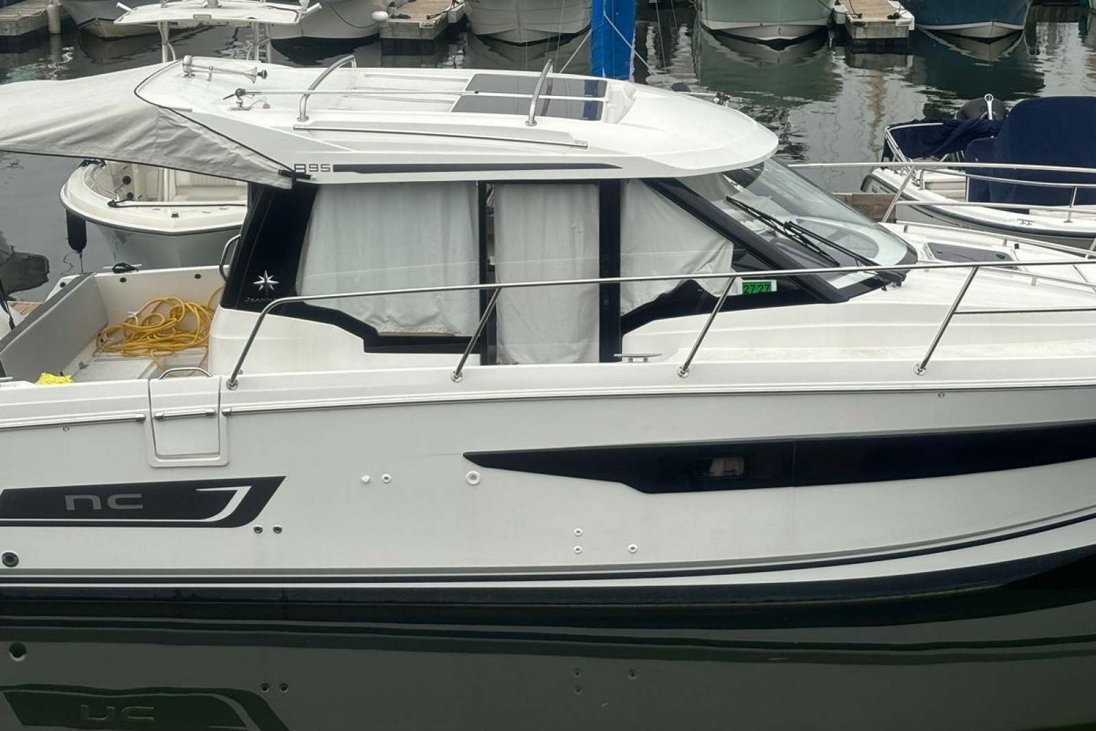 2024 Jeanneau NC WEEKENDER 895