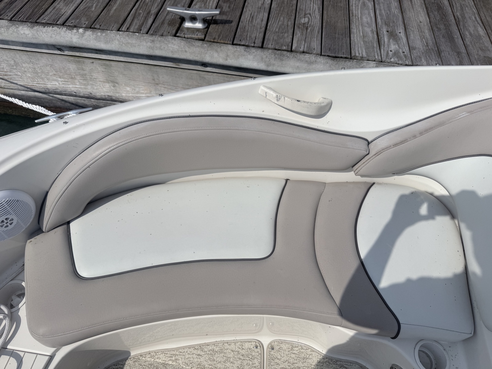 22ft Sea Ray Yacht For Sale