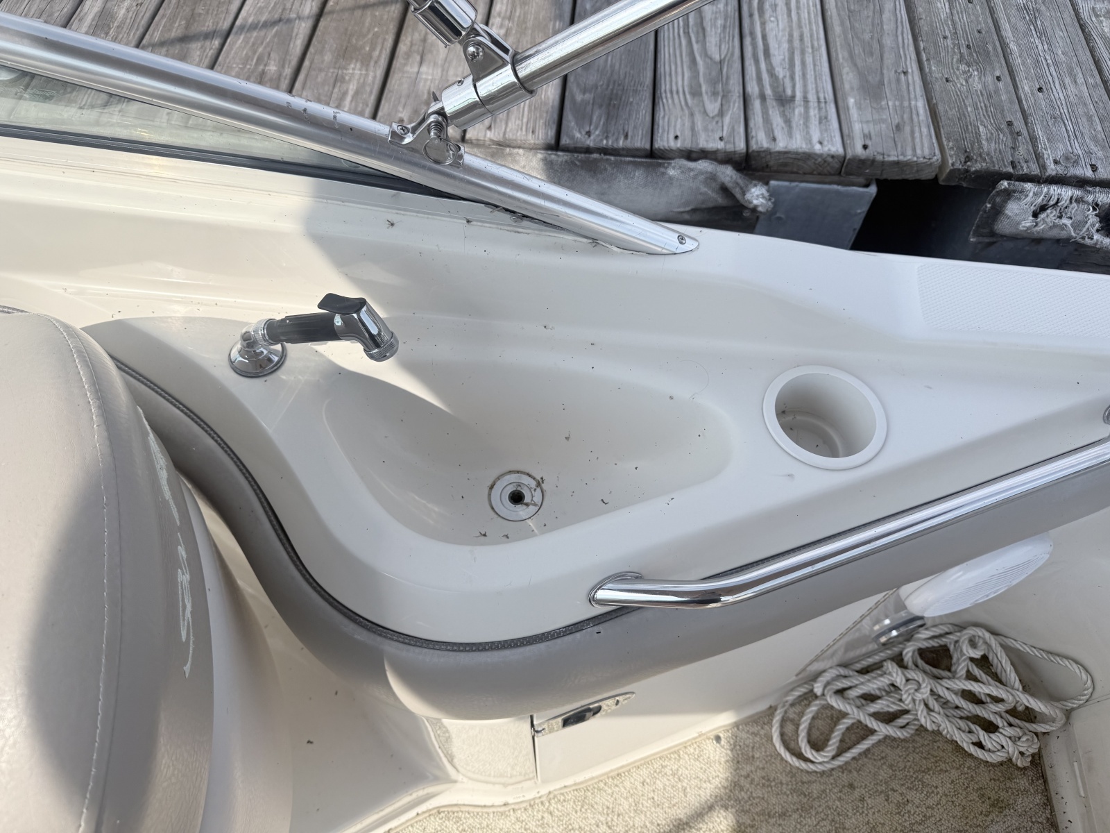 22ft Sea Ray Yacht For Sale