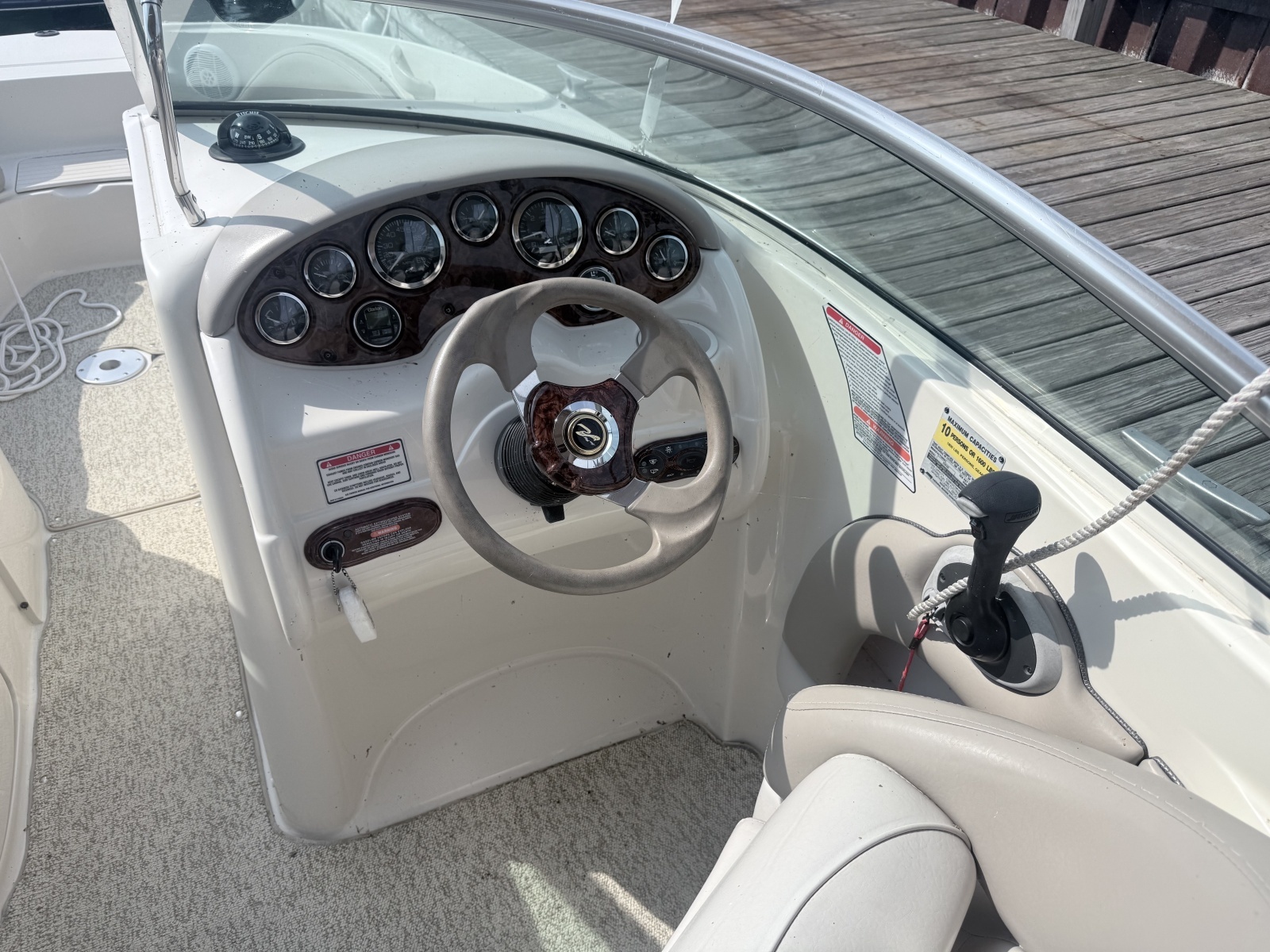 22ft Sea Ray Yacht For Sale