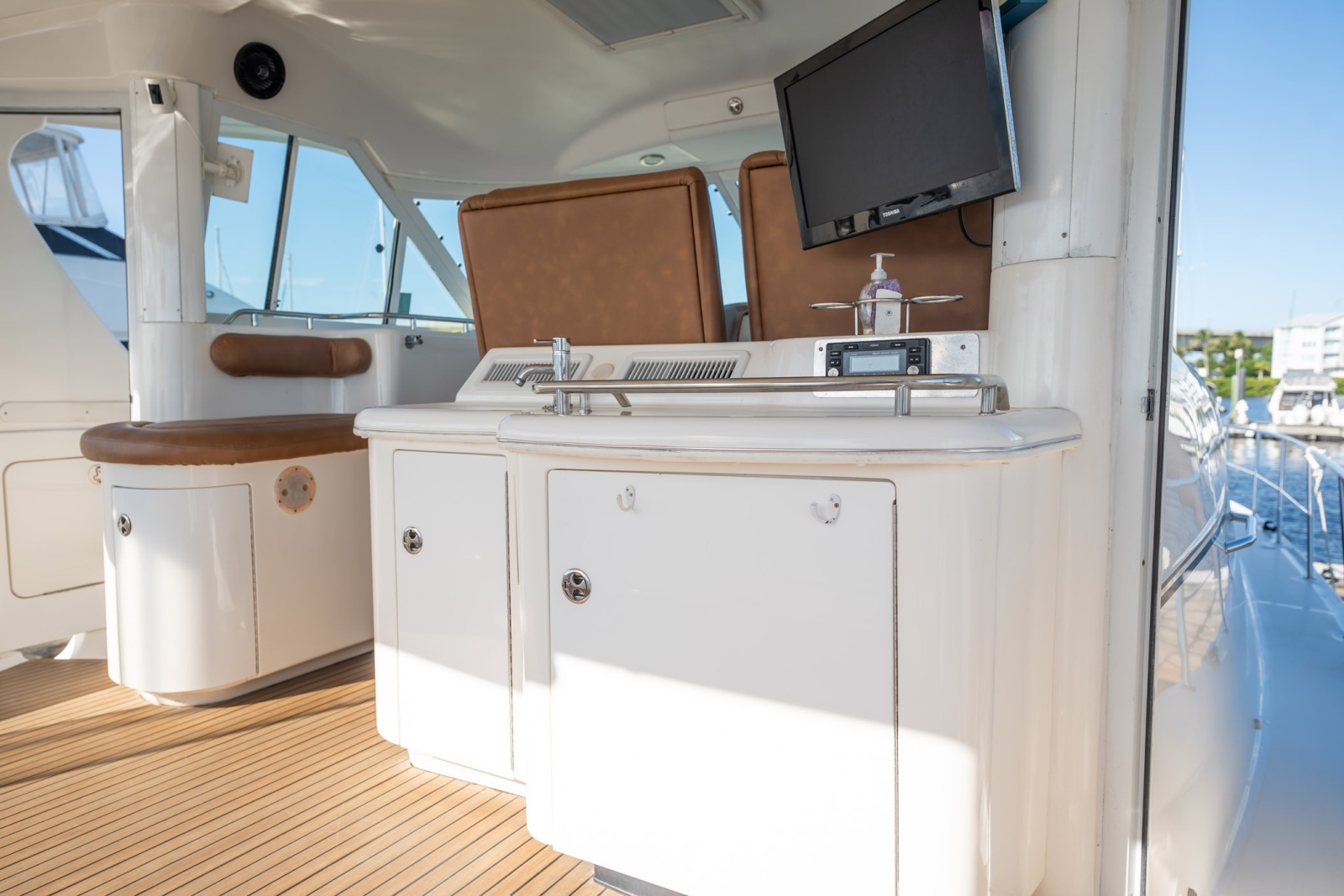 2002 Sea Ray 480 Motor Yacht