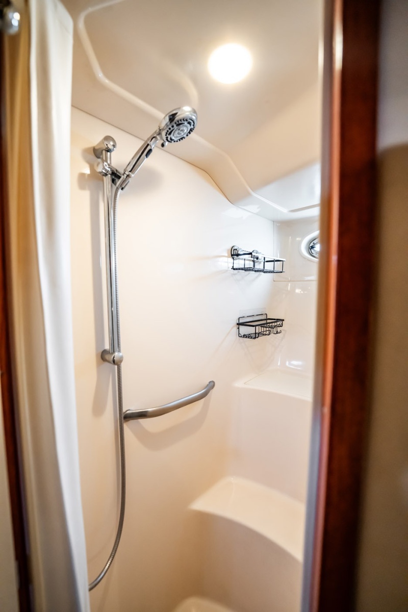 2002 Sea Ray 480 Motor Yacht
