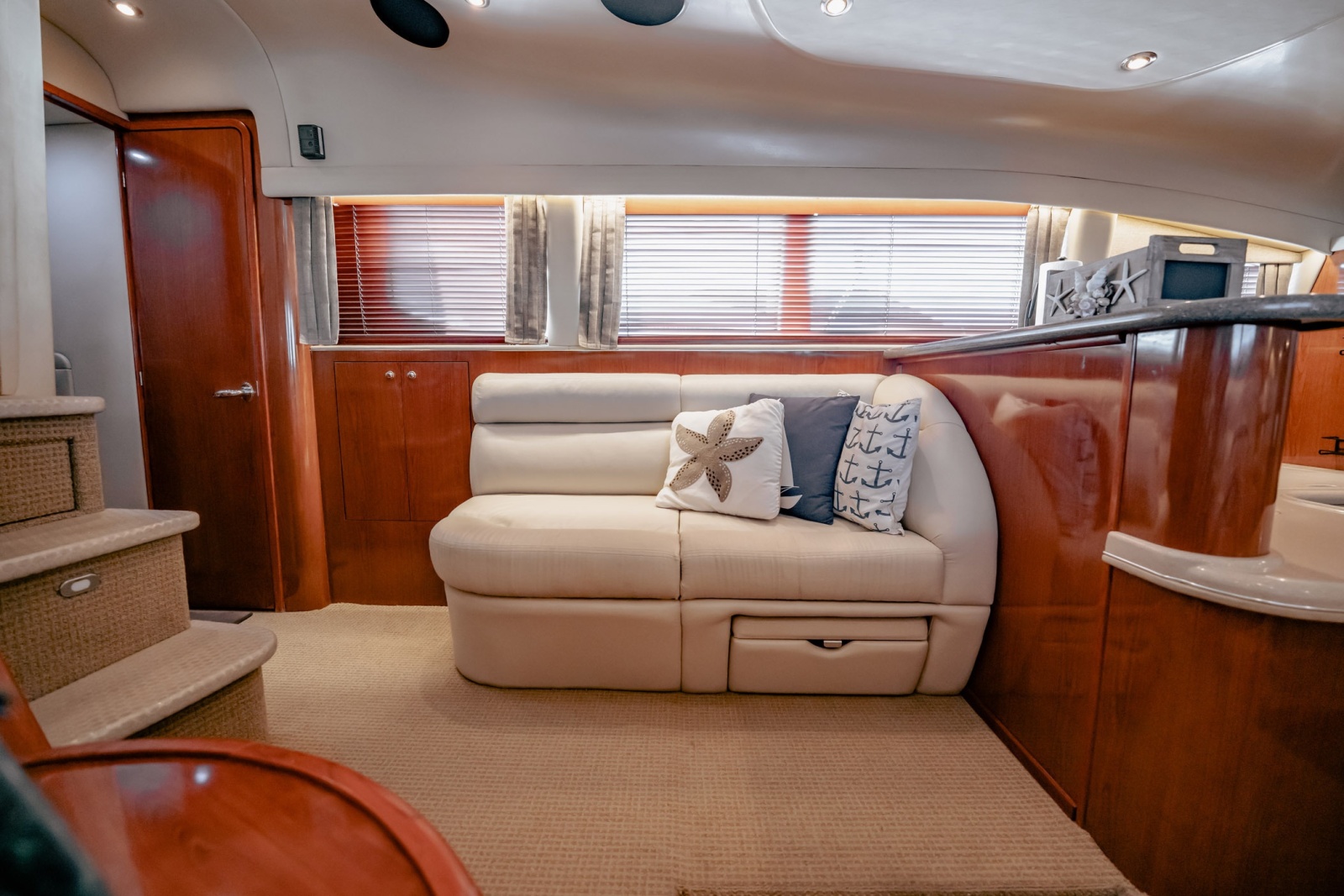 2002 Sea Ray 480 Motor Yacht