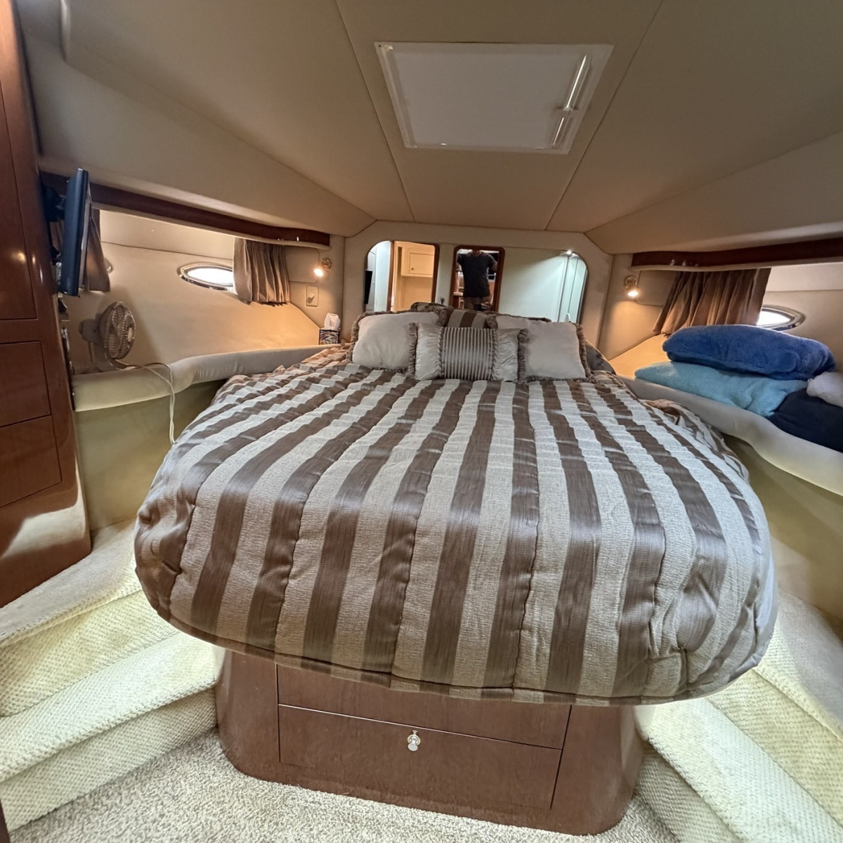 2002 Sea Ray 480 Motor Yacht