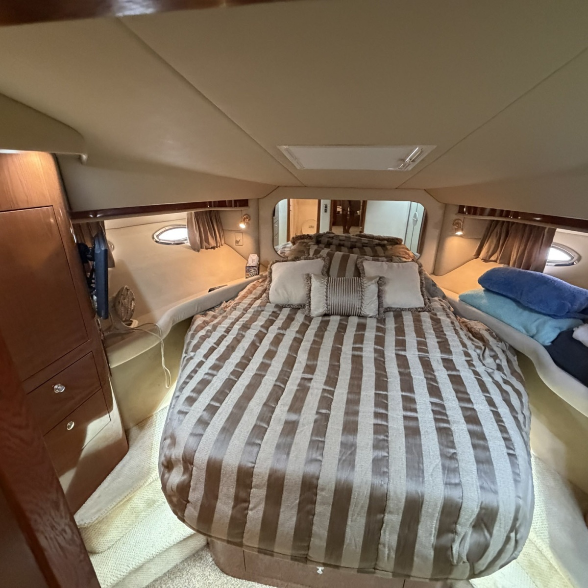 2002 Sea Ray 480 Motor Yacht