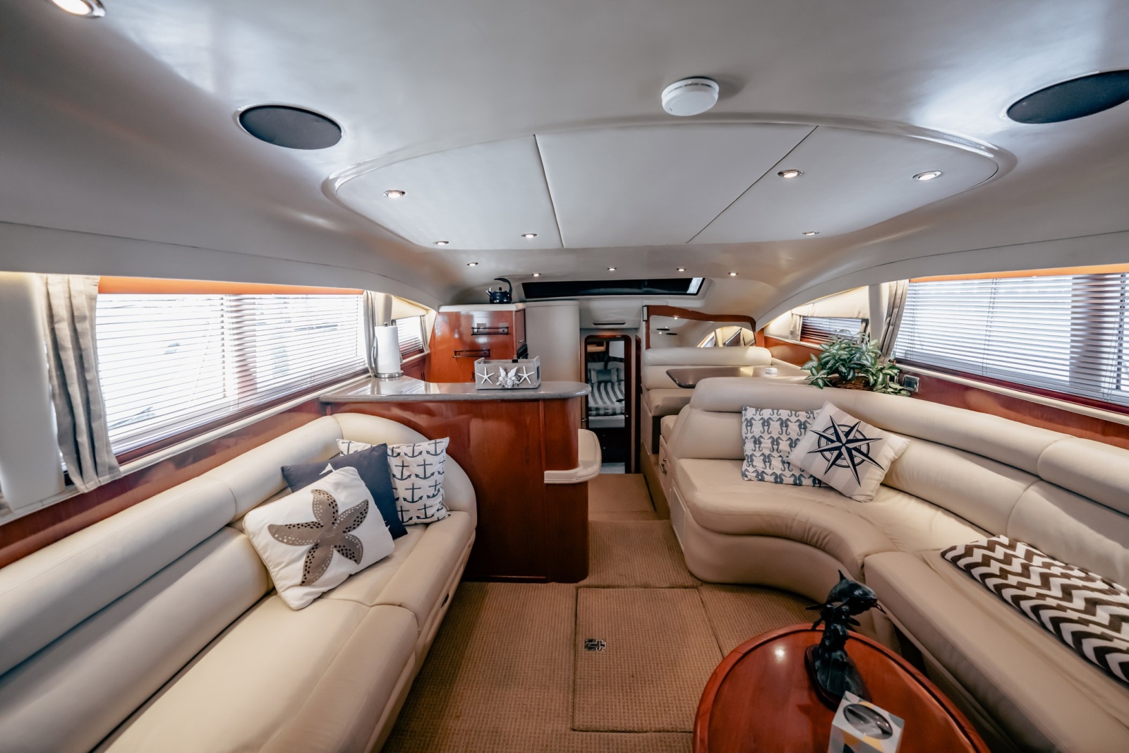 2002 Sea Ray 480 Motor Yacht