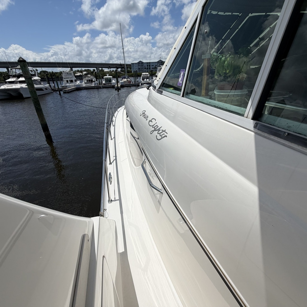 2002 Sea Ray 480 Motor Yacht