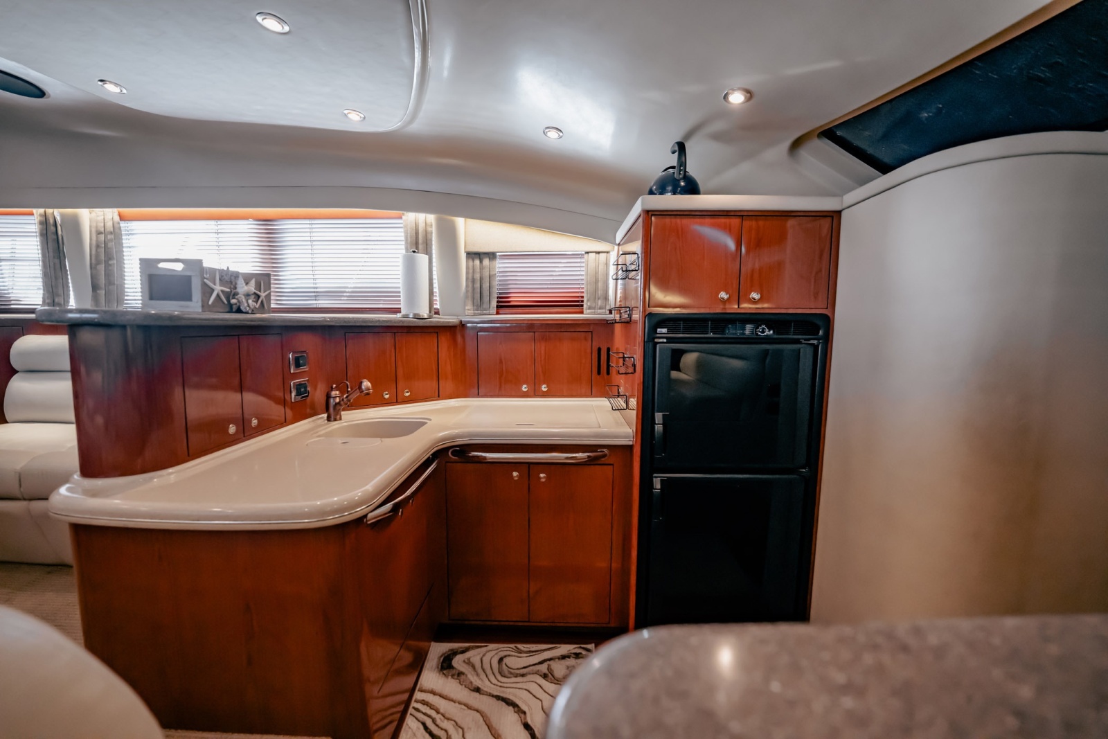 2002 Sea Ray 480 Motor Yacht