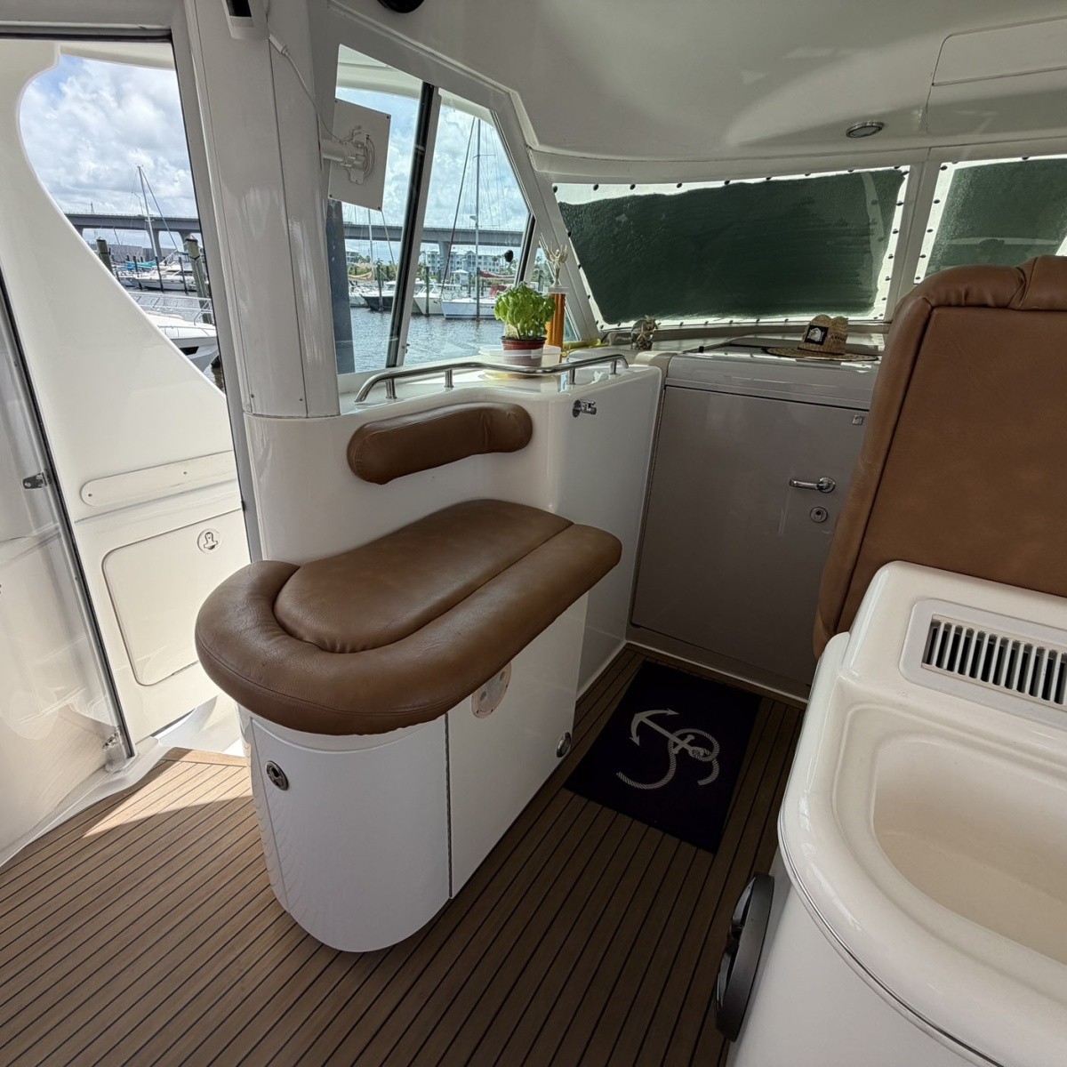 2002 Sea Ray 480 Motor Yacht