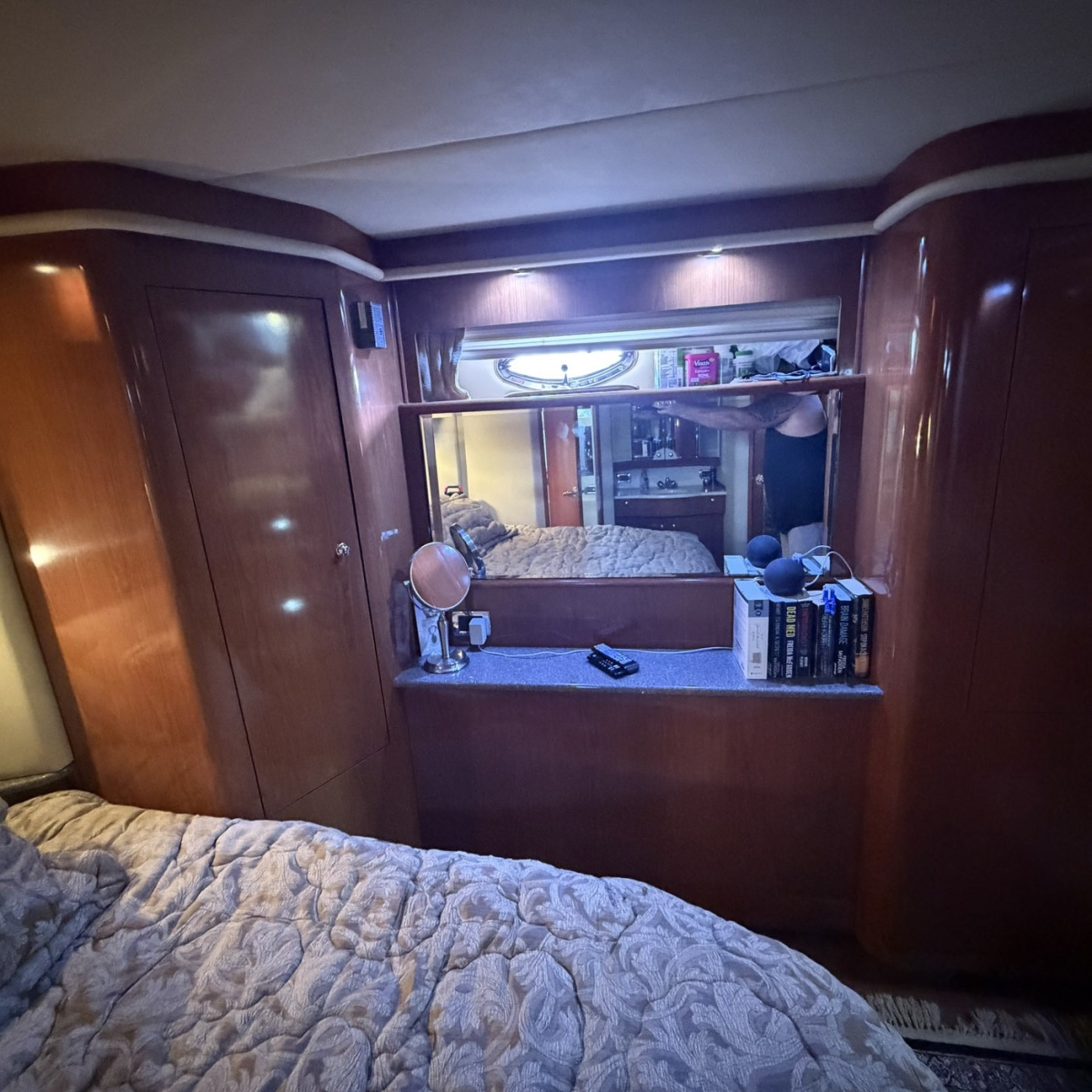 2002 Sea Ray 480 Motor Yacht