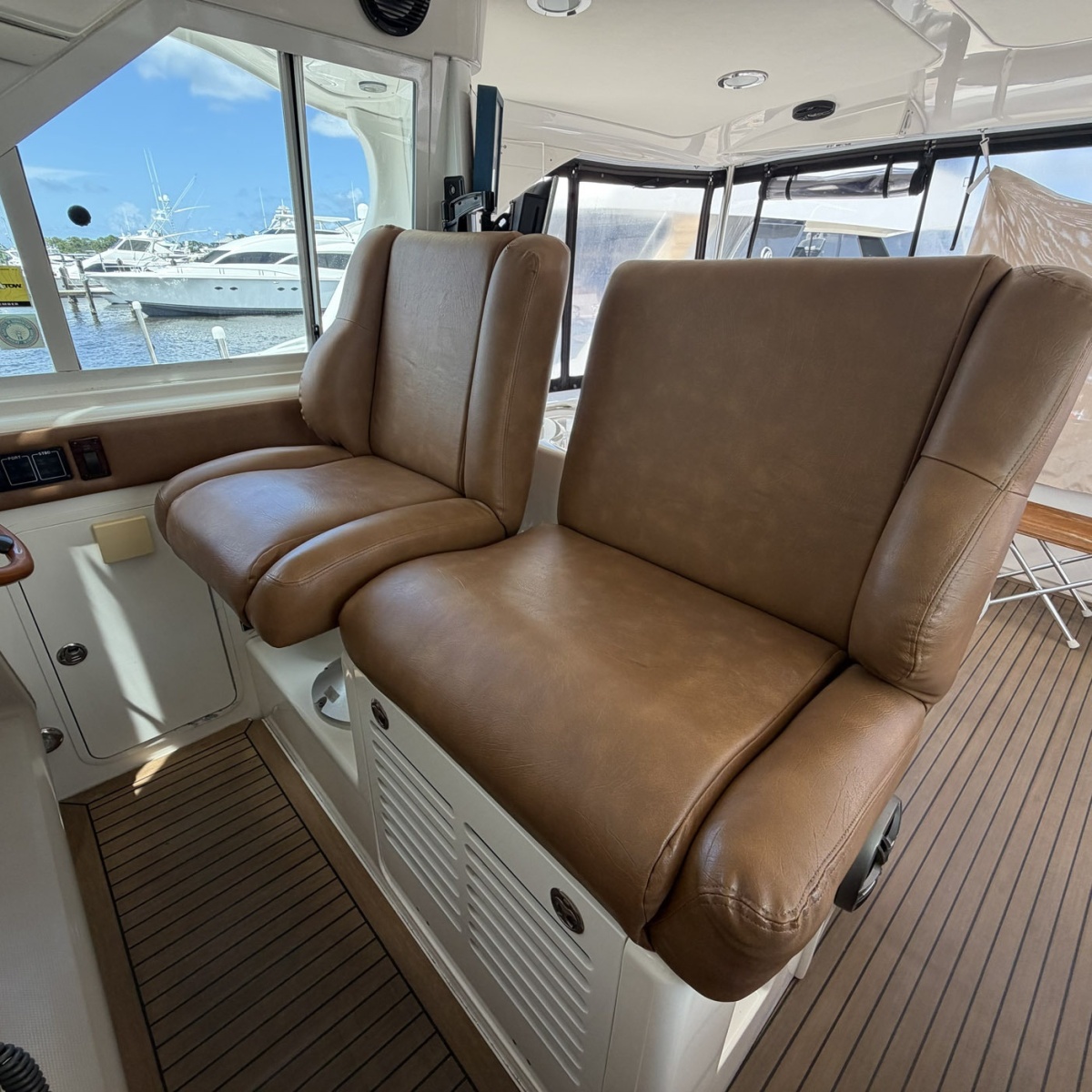 2002 Sea Ray 480 Motor Yacht