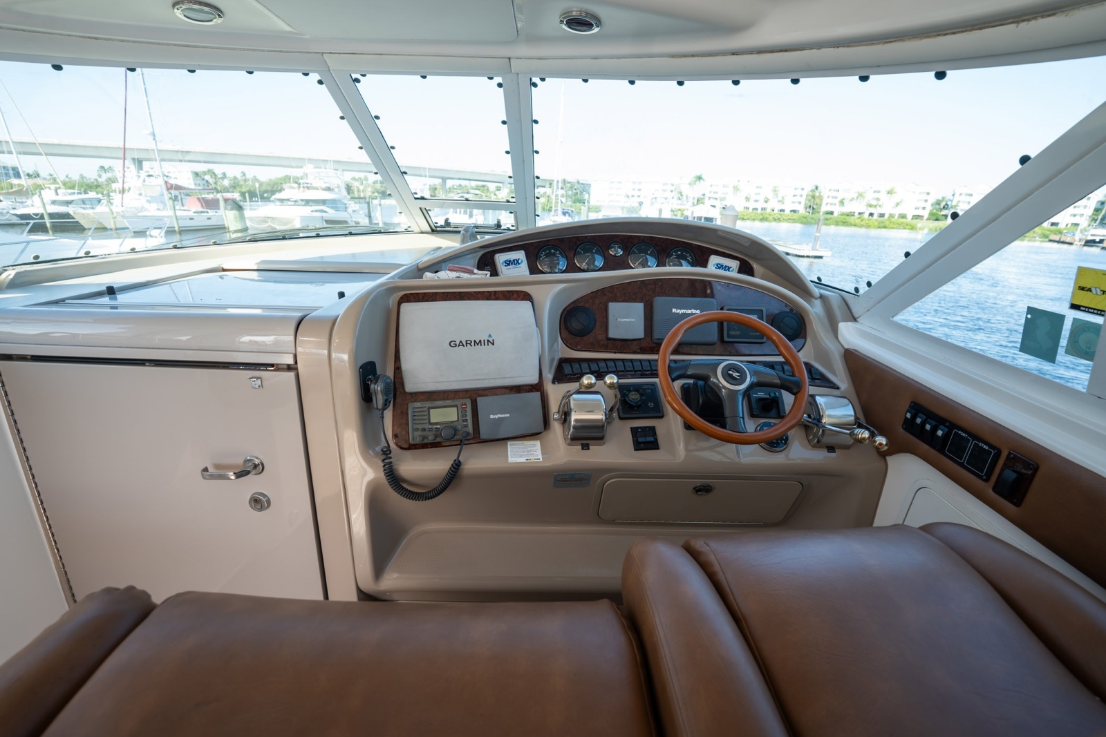 2002 Sea Ray 480 Motor Yacht