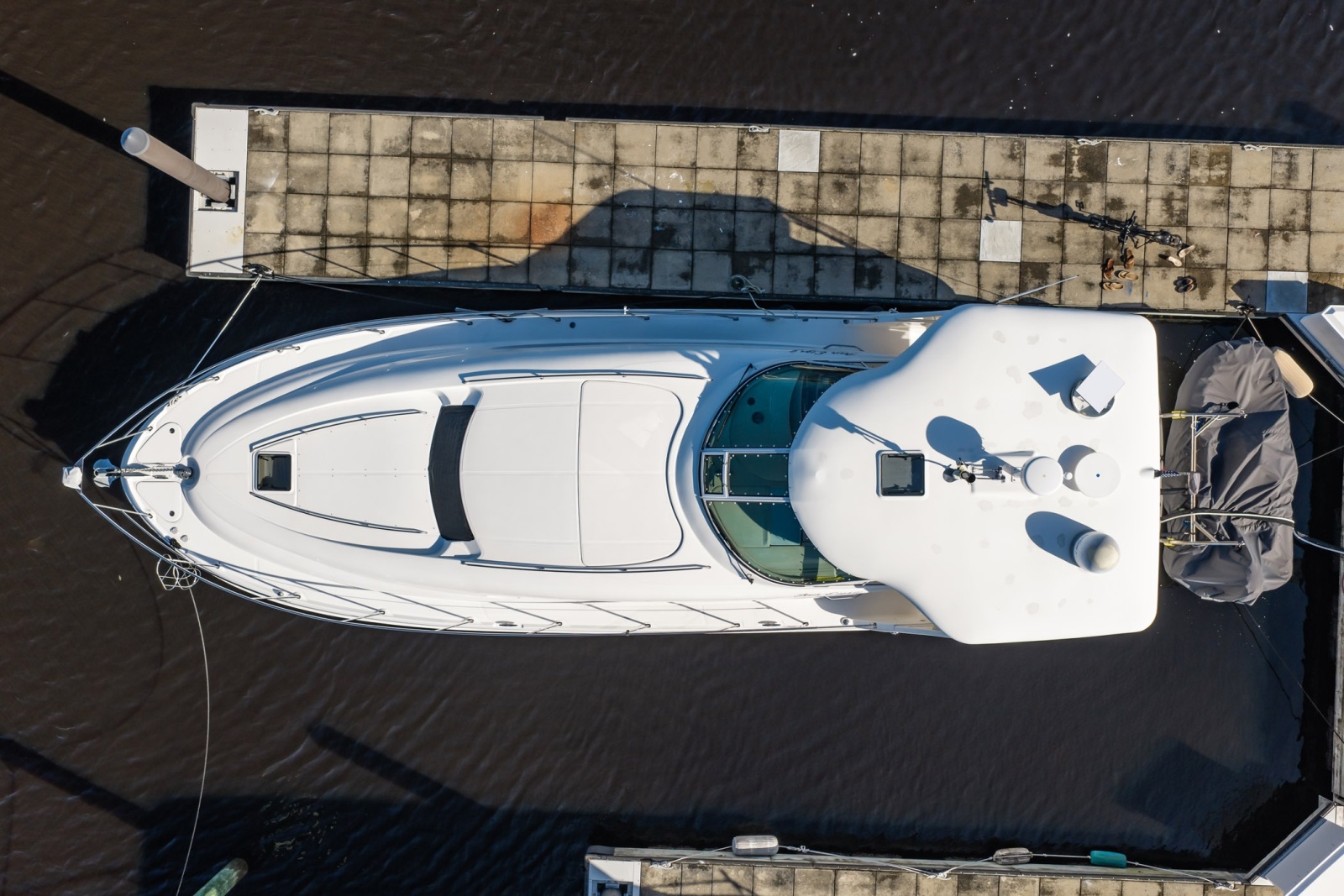 2002 Sea Ray 480 Motor Yacht