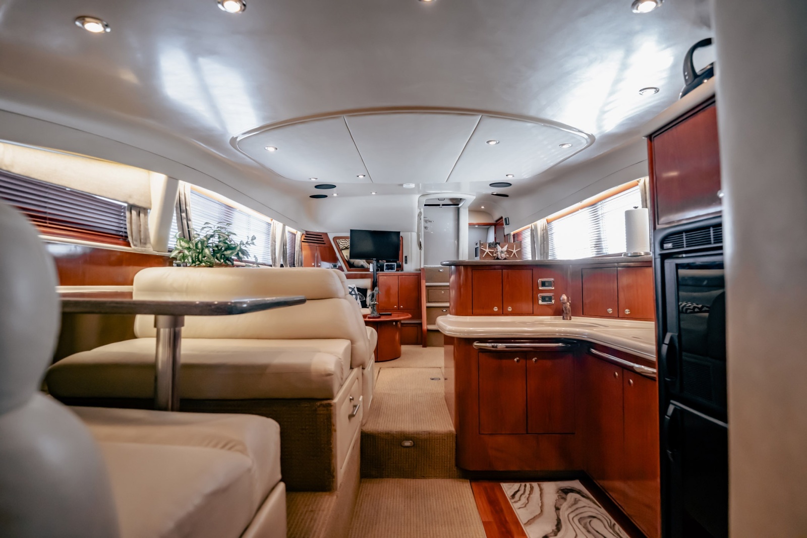 2002 Sea Ray 480 Motor Yacht