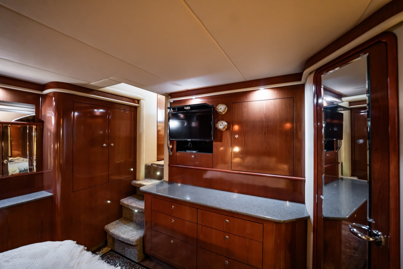 2002 Sea Ray 480 Motor Yacht