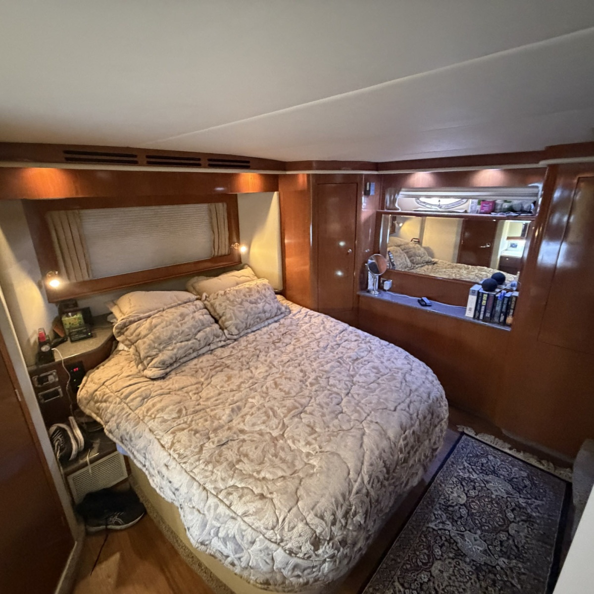 2002 Sea Ray 480 Motor Yacht