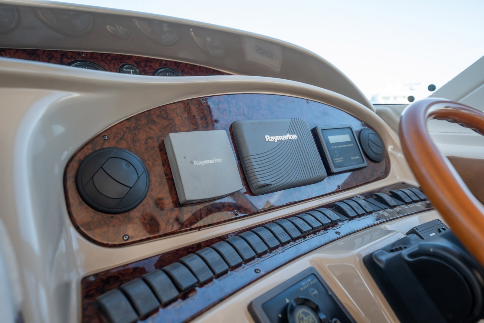 2002 Sea Ray 480 Motor Yacht