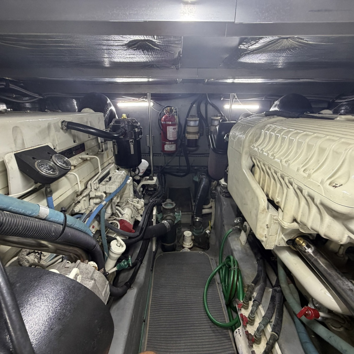 2002 Sea Ray 480 Motor Yacht