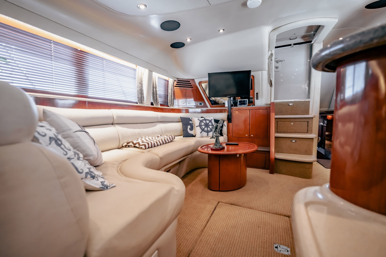 2002 Sea Ray 480 Motor Yacht