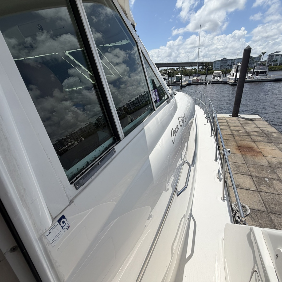 2002 Sea Ray 480 Motor Yacht