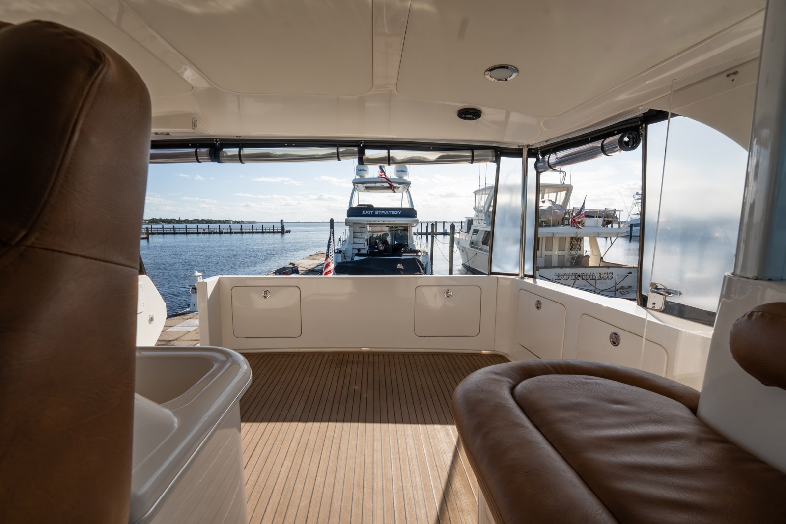 2002 Sea Ray 480 Motor Yacht