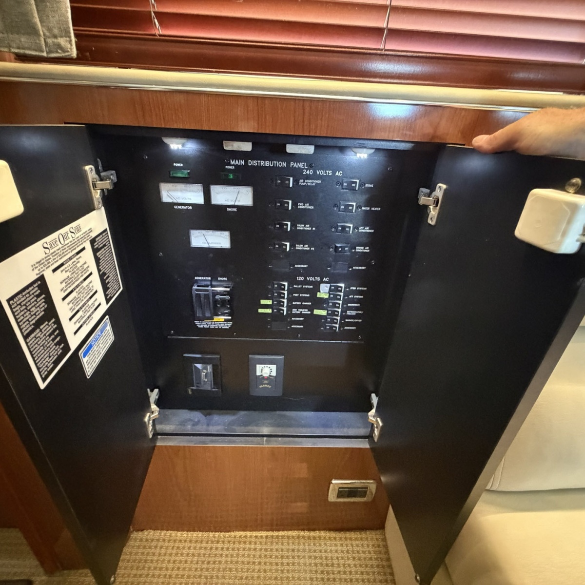2002 Sea Ray 480 Motor Yacht