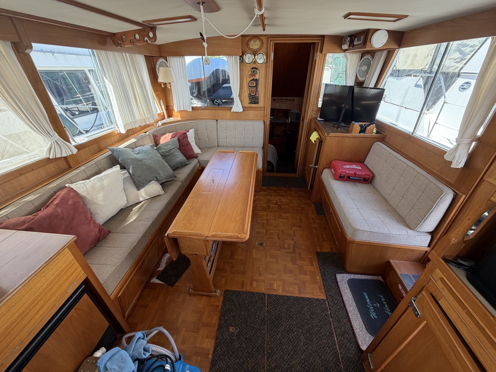 1988 Grand Banks 42 Classic