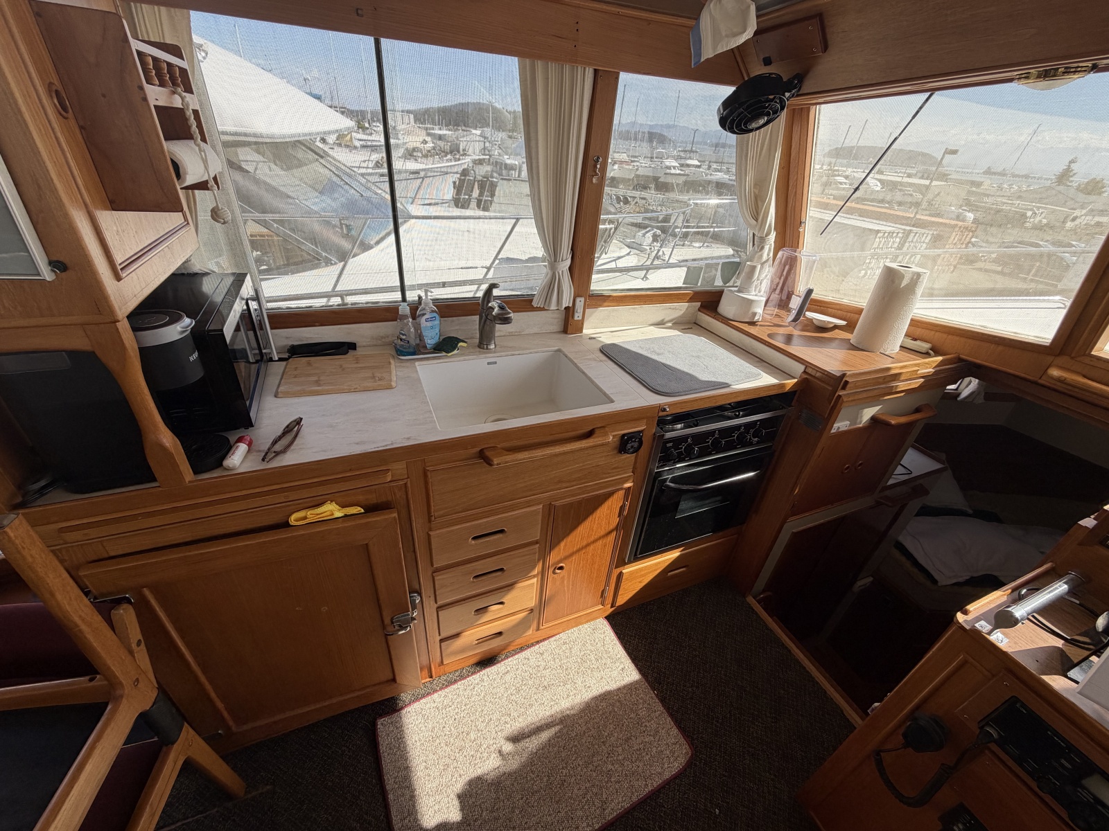 1988 Grand Banks 42 Classic
