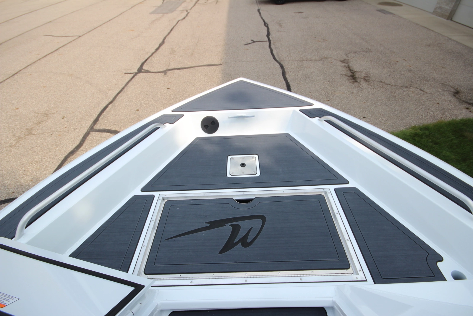 Boat Show Special Pricing 24ft Weldcraft Yacht For Sale