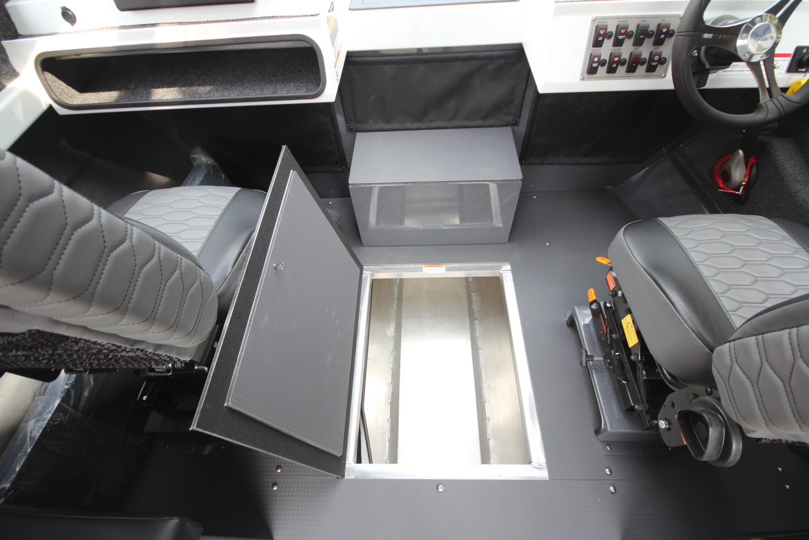 Boat Show Special Pricing 24ft Weldcraft Yacht For Sale